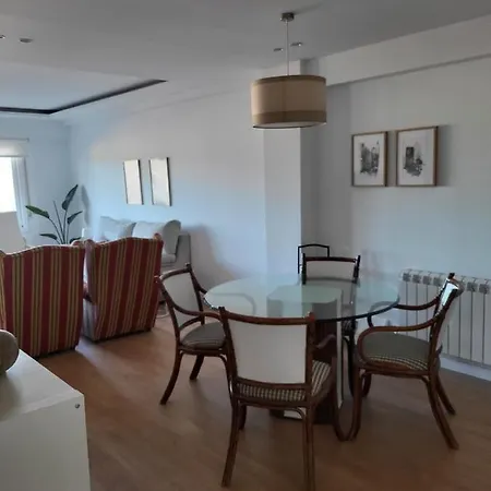 Atico Con Terraza Daire