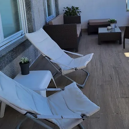 Daire Atico Con Terraza Vigo